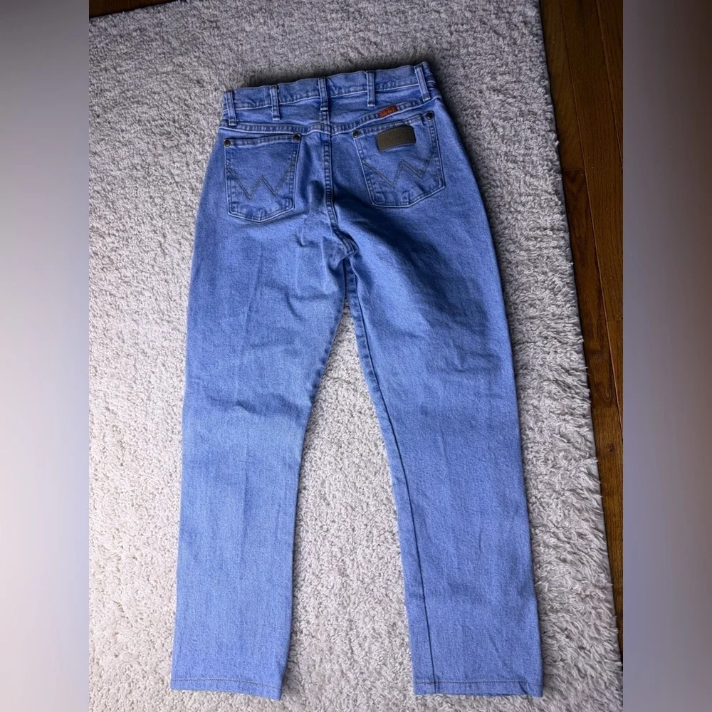 Wrangler Women’s Cowboy Cut Slim Light Blue Jeans